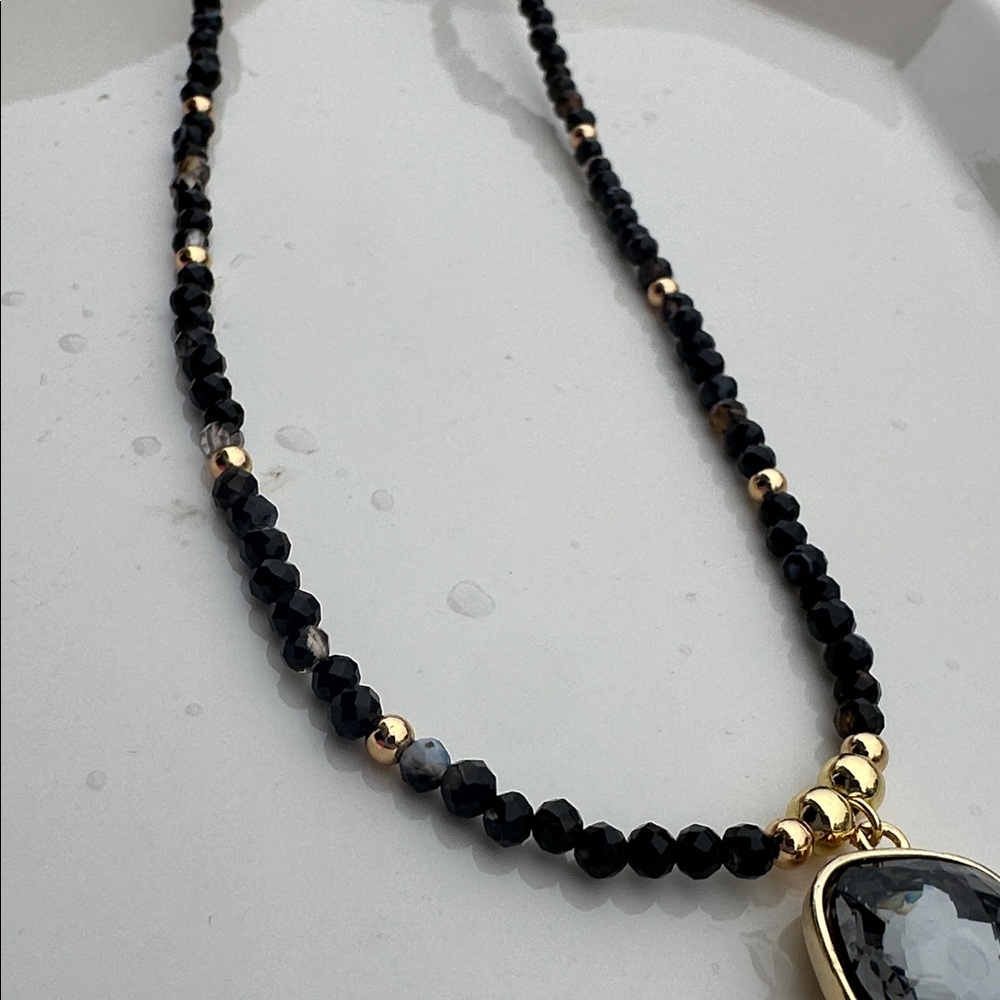 🖤New Black Agate and Austrian Crystal Pendant Necklace - Picture 6 of 6